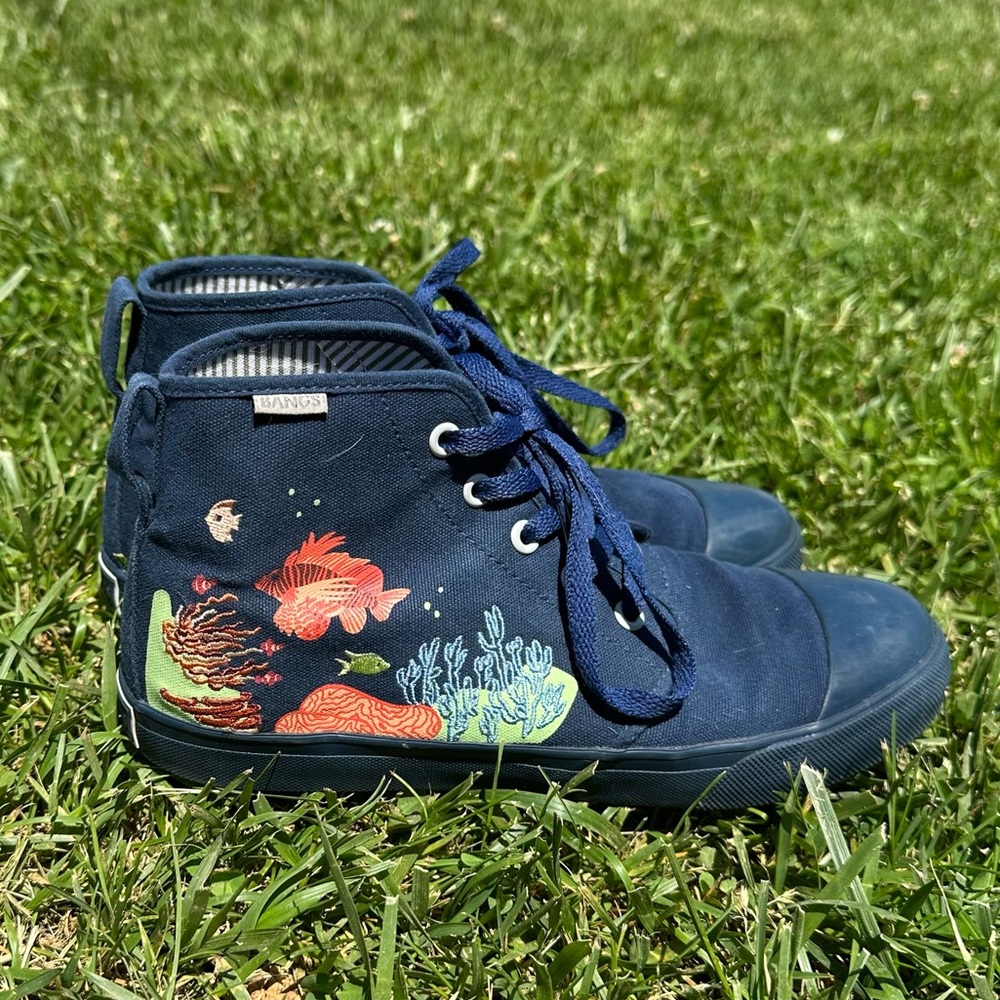 Women’s BANGS Sneakers